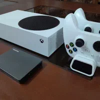xbox series s سه ترا بازی و هارد و ...