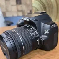 دوربین Canon EOS 250D تمیز و سالم همراه لنز/لوازم