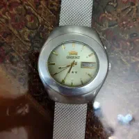 ساعت اورینت بسیار قدیمی