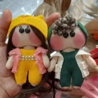 عروسک دستسازه