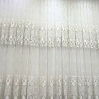 پرده با زیر پرده وگیره ها وسیخ پرده کاملا سالم