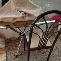 میز شیشه ای و صندلی فلزی۴ نفره