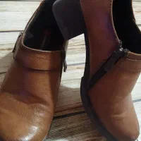 کفش|کیف، کفش، کمربند|نهاوند, |دیوار