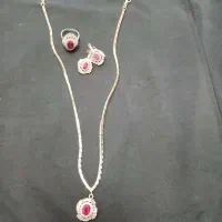 نیم ست نقره و یاقوت