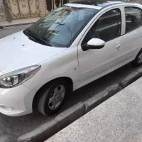 پژو207مدل آخر1402سفیدپانا بدون رنگ