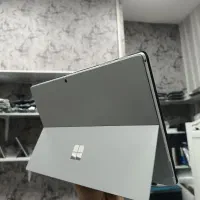 معاوضه هم داریم سرفیس پرو ۵ سیمکارت خور نسل هفت