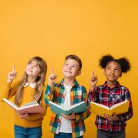 آموزش مکالمه توسط مدرس ۱۲ زبانه