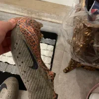 کفش فوتبال|کیف، کفش، کمربند|رشت, سعدی (تختی)|دیوار