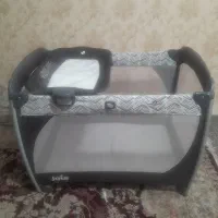 تخت پارک کودک برند joie