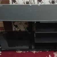 میز زیر تلویزیون