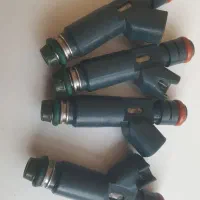 سوزن انژکتور بوش۱۲ سوارخ پودری ودریچه گاز پراید