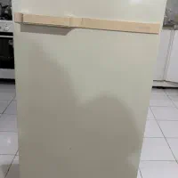 یخچال آزمایش