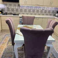 میز ناهارخوری