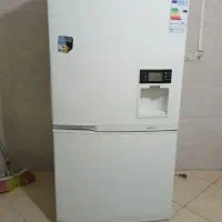 یخچال فریزر اسنوا سالم و تمیز در حد نو بدون برفک