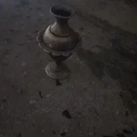 سرمه دان قدیمی ۱۲۰ساله وچندعددسکه قدیمی کلکسیونی