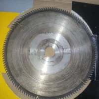 تیغ ام دی اف بر