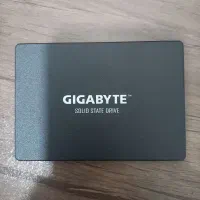 هارد معمولی و SSD