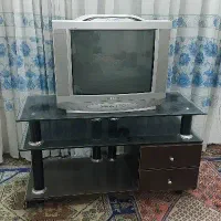 تلویزیون و زیر تلویزیون