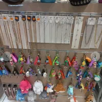 استخدام فروشنده خانم