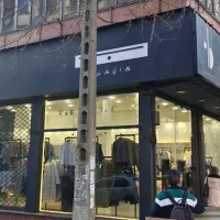 ۹۰ متر مغازه دو نبش خیابان اصلی شریعتی مترو