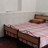 سوئیت در غار علیصدر