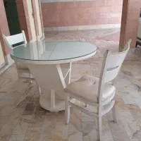 میز گرد سفید با شیشه ۴ نفره/قیمت مناسب
