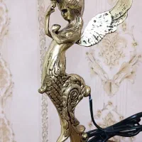 شمعدان یا آباژور برنزی فرشته (توضیحات بخونید)|چراغ خواب و آباژور|تهران, خاک سفید|دیوار