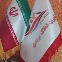 200با-13-یک-خوابه-ماشین-رو-برو-خیابان