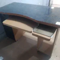 میز کامپیوتر