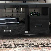 میز تلویزیون شیشه ای