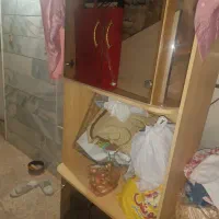 میز تلویزیون سالم در حد نو