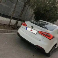 سراتو Yd 2000