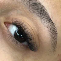 رشت لیفت مژه و ابرو و اکستنشن مژه