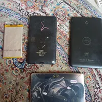 سه عدد تبلت نیاز به تعمیر
