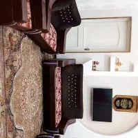 مبل راحتی طرح گلدار