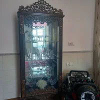 بوفه رنگ قهوه‌ای تیره