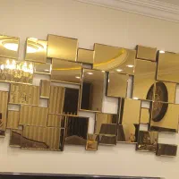 ایینه تزیئنی مربعی