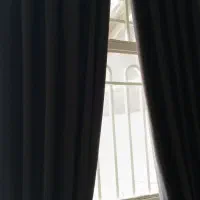 پرده ورودی مخمل کالیفرنیا