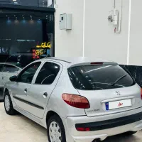 206 بدون‌ رنگ شاسی پلمپ کم کار