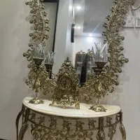 آینه شمعدون به همراه ساعت تمام برنج اصل نو نو|صنایع دستی و سایر لوازم تزئینی|تهران, هاشمآباد|دیوار