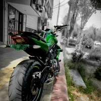 بنلی ۳۰۰ دوسیلندر مدل ۹۶