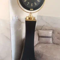 ساعت ایستاده