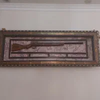 تابلو برجسته طرح تفنگ