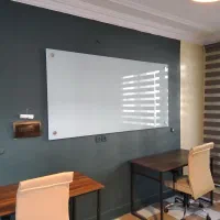 سالن مطالعه رایگان (ظرفیت یک نفر)