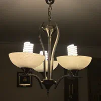 لوستر سه‌شاخه نقره‌ای فلزی ، درحد نو