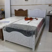 تخت خواب یک نفر