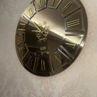 گل وگلدان با میز چوبی|صنایع دستی و سایر لوازم تزئینی|چهاردانگه (تهران), |دیوار