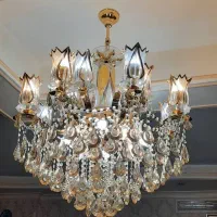 لوستر کریستال ۸ شاخه ودو عدد ۵ لامپه