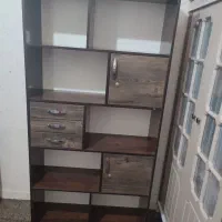 کتابخونه ،ویترین