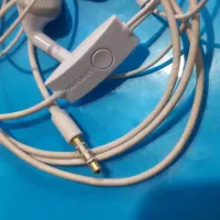 دو عدد هندزفری نو|لوازم جانبی موبایل و تبلت|شاهین‌شهر, حاجی آباد|دیوار